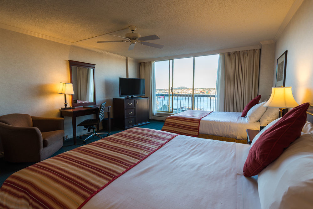 Harbour Towers Hotel & Suites Victoria Ngoại thất bức ảnh